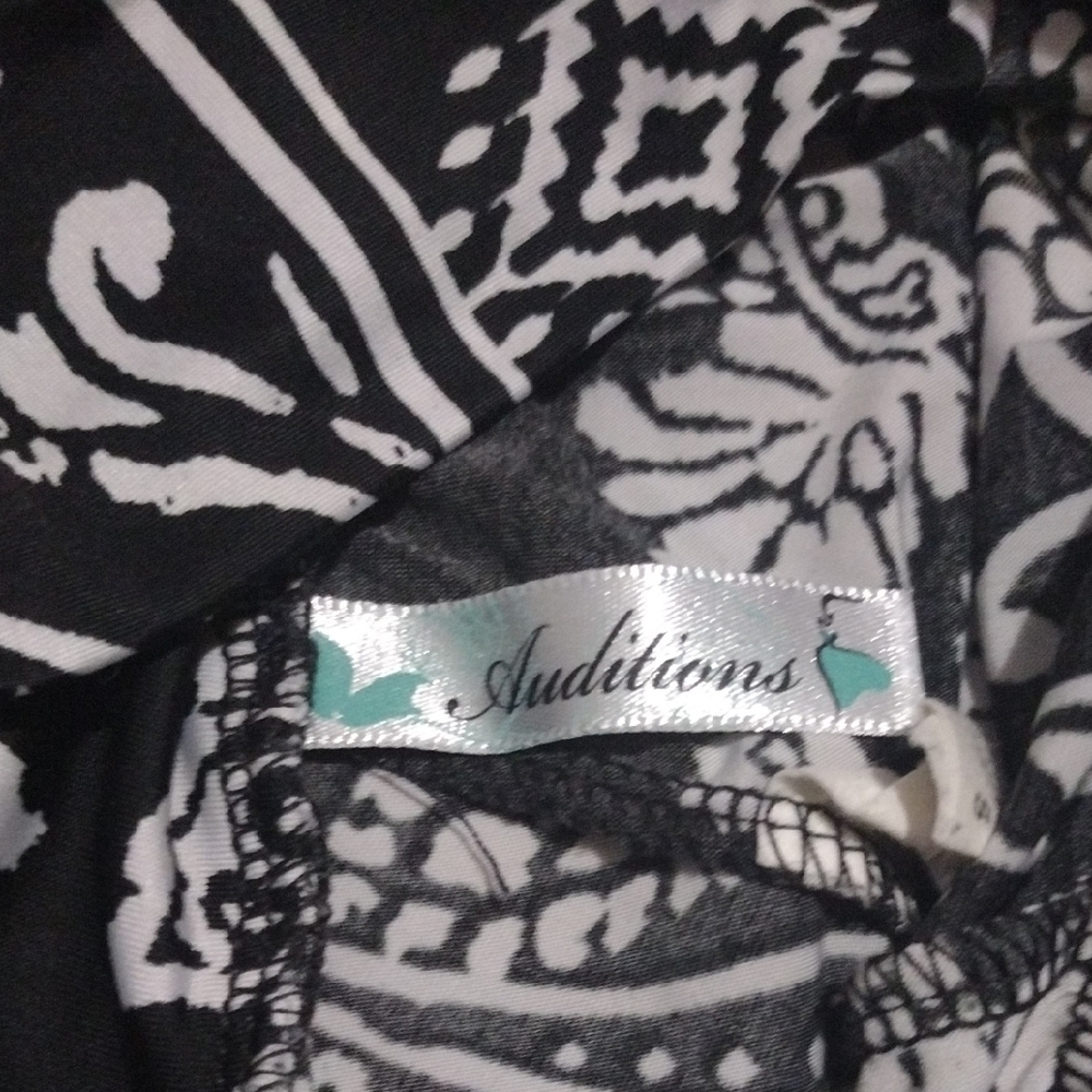 Auditions Monochrome Paisley Patterned Pants​ - Picture 4 of 4